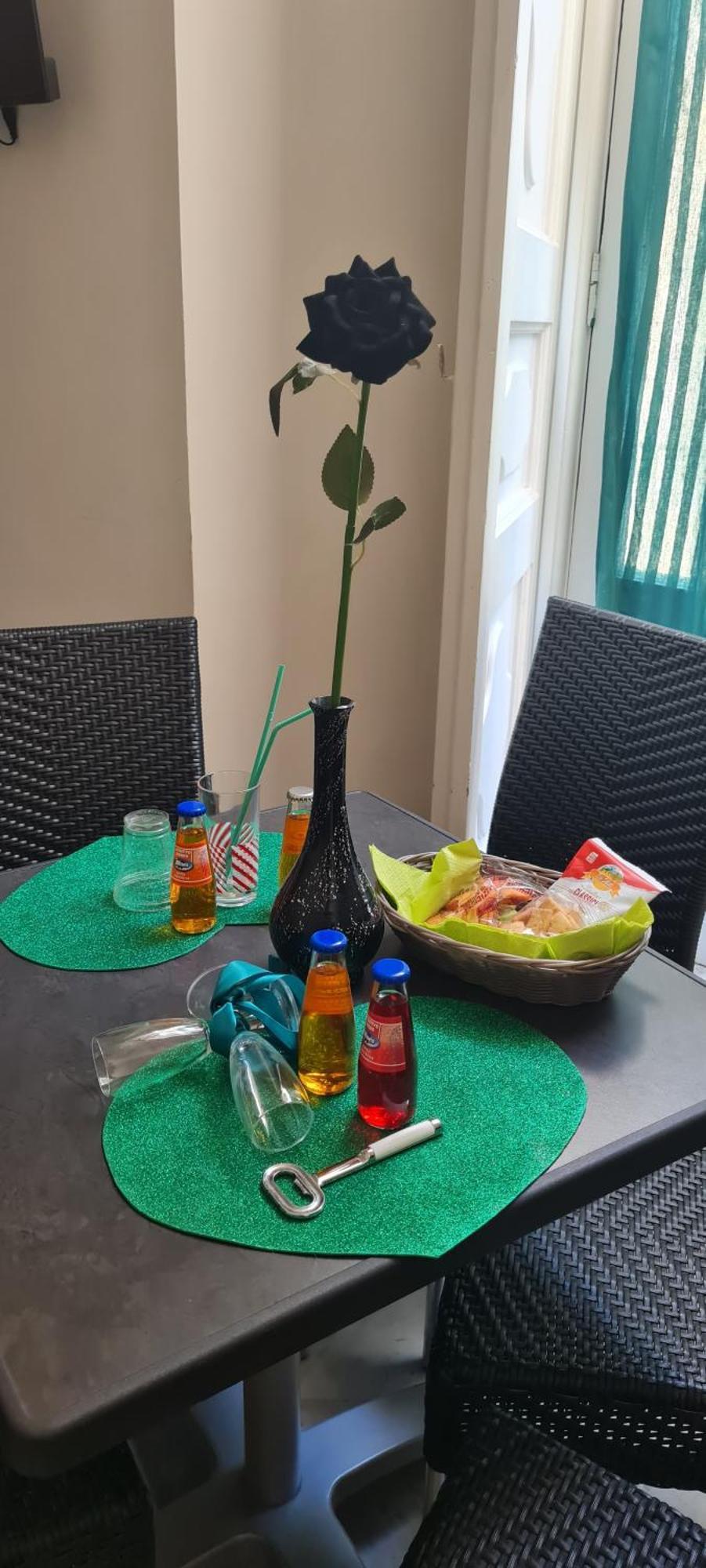 Bed and Breakfast Le Ginestre In Centro Salerno Zimmer foto
