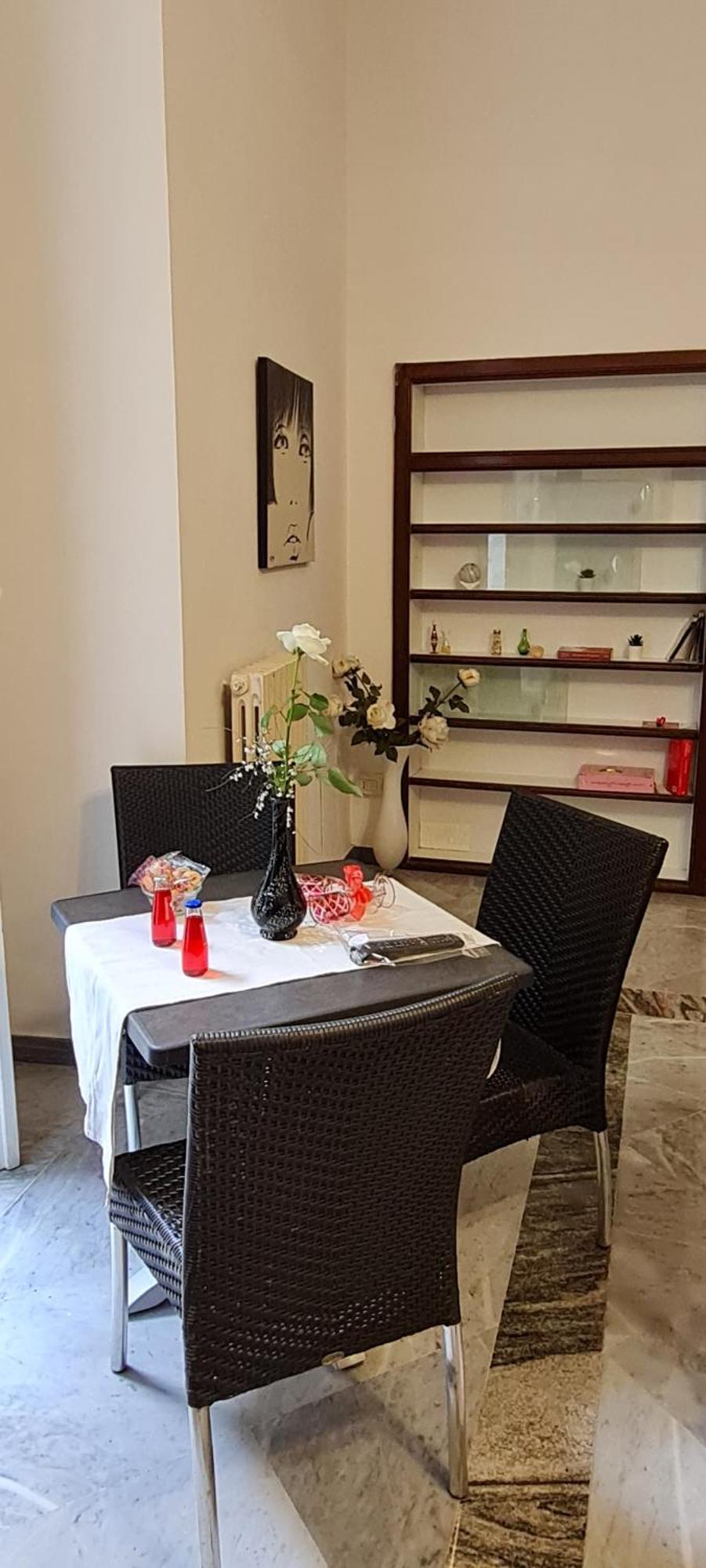 Bed and Breakfast Le Ginestre In Centro Salerno Zimmer foto